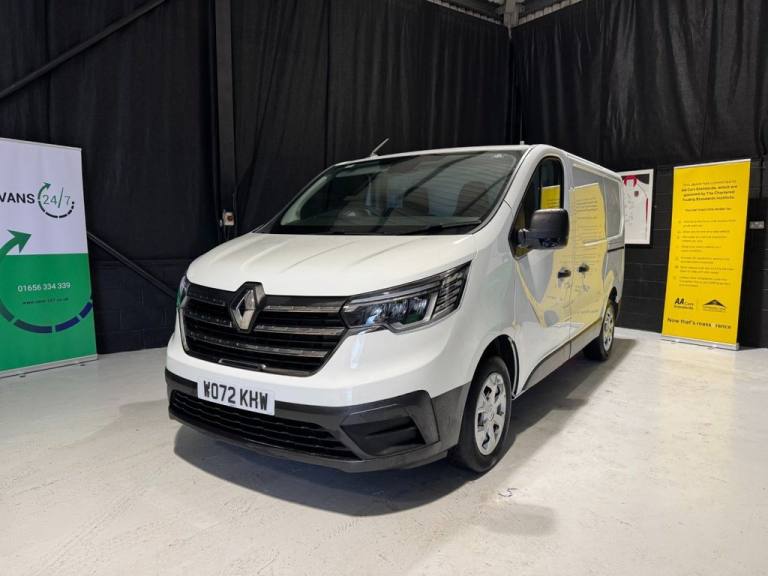 2023 Renault Trafic 2.0 dCi Blue SL28 Business+ Panel Van 5dr Diesel Manual L1 H1 Euro 6 (s/s)  P...