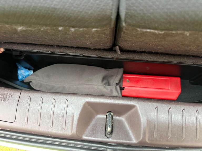 2009 Toyota IQ 1.0 VVT-i 2 Euro 4 3dr HATCHBACK Petrol Manual