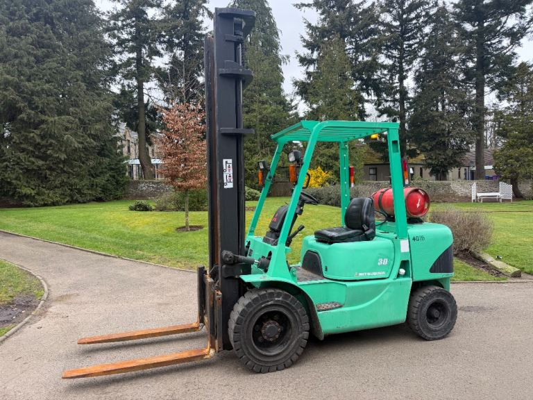 MITSUBISHI FG30K 3 TONNE GAS FORKLIFT**FRESH LOLER**EXCELLENT MACHINE** 