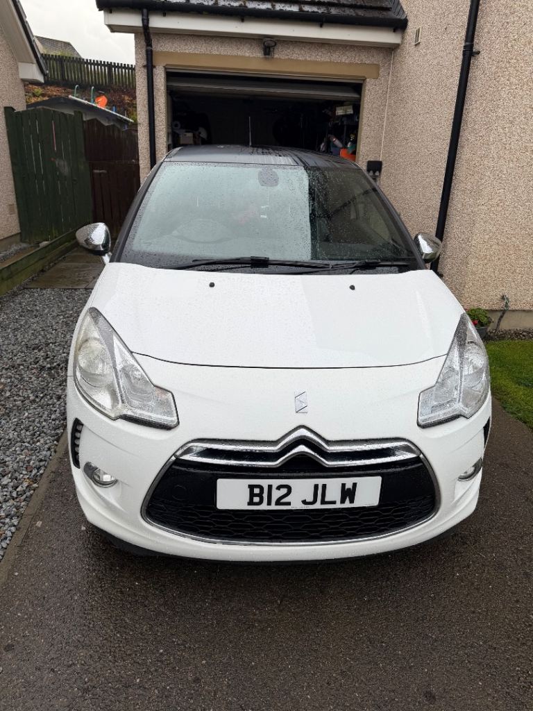 Citroen, DS3, Hatchback, 2012, Manual, 1560 (cc), 3 doors