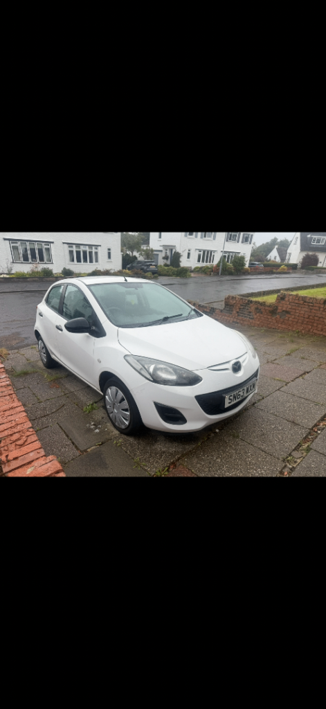 Mazda, 2, Hatchback, 2013, Manual, 1349 (cc), 5 doors