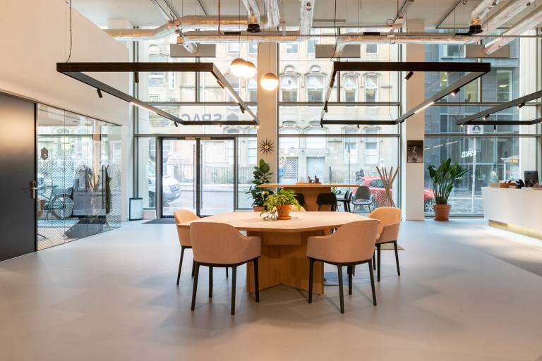 Glasgow - G2 1RW \ Flexible-Term Office Space with 5 Workstations