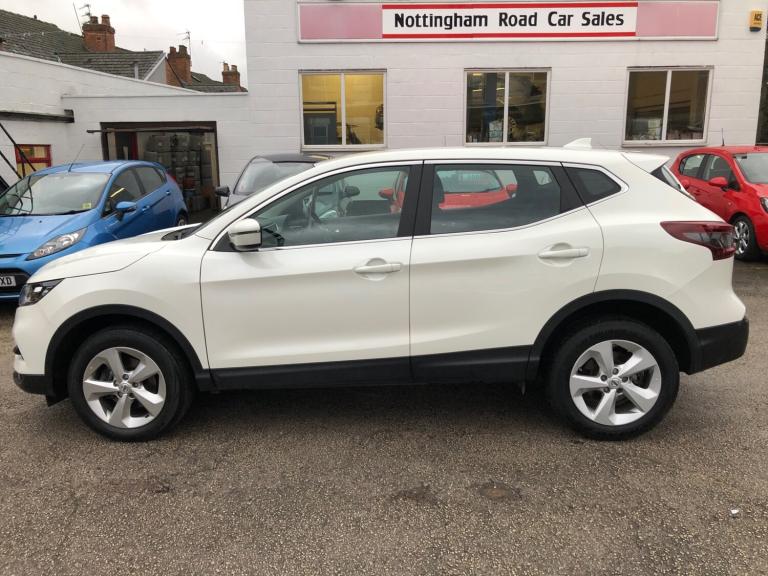 2021 Nissan Qashqai 1.3 DiG-T Acenta Premium 5dr