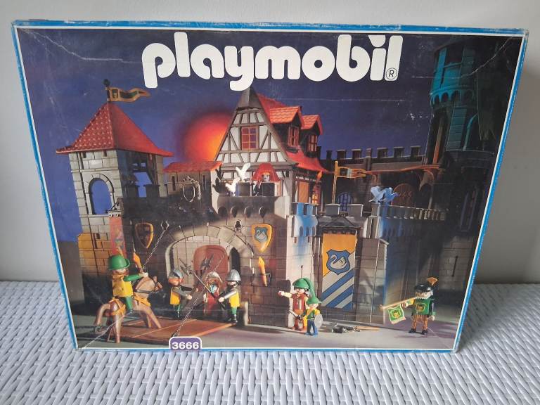 Playmobil Knights Castle - 3666