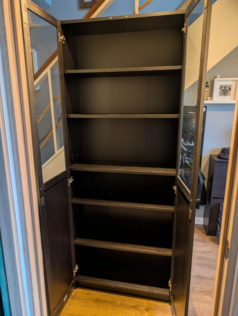 Bookcase 