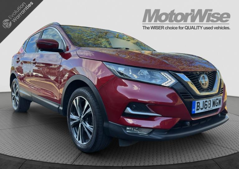 2018 Nissan Qashqai 1.2 DiG-T N-Connecta 5dr - HEATED SEATS - PANORAMIC ROOF HATCHBACK Petrol Manual