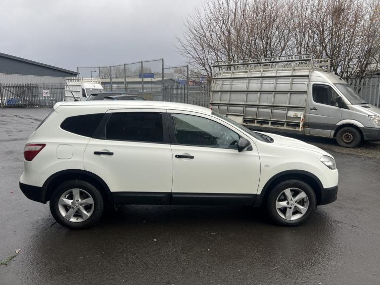 NISSAN QASHQAI+2 1.5 dCi Visia 2011