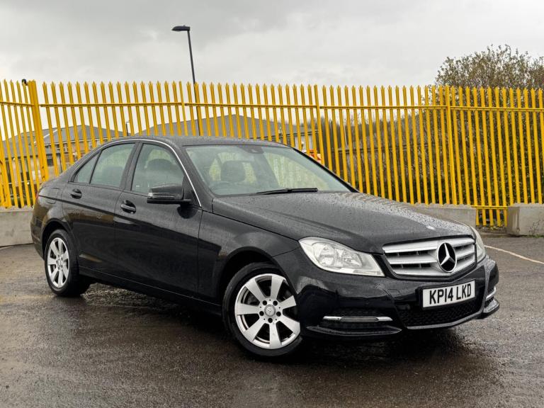 2014 Mercedes-Benz C Class 2.1 C220 CDI Executive SE (Premium) G-Tronic+ Euro 5 (s/s) 4dr SALOON ...