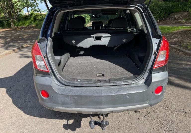 2014  - DIESEL- TOWBAR -LARGE BOOT) VAUXHALL ANTARA 2.2 CDTi 4WD Euro 5*MOT-1 YEAR*like astra focus 