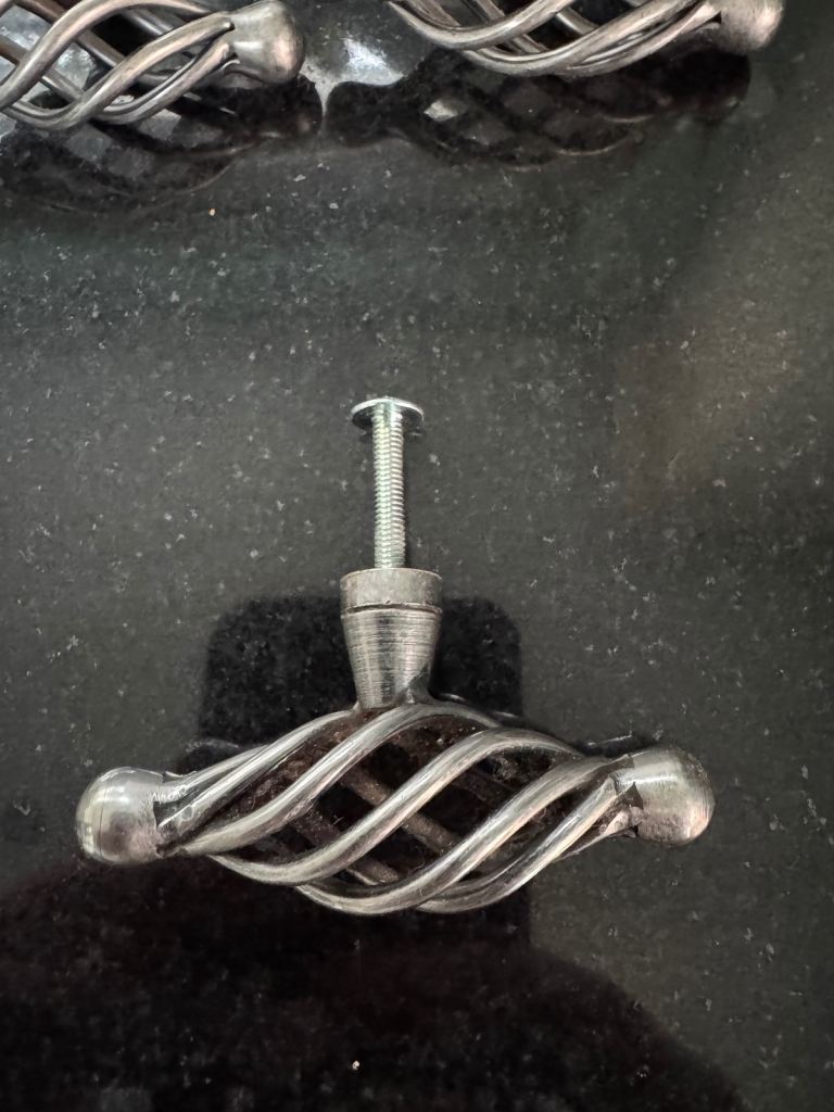 Kitchen cupboard handles