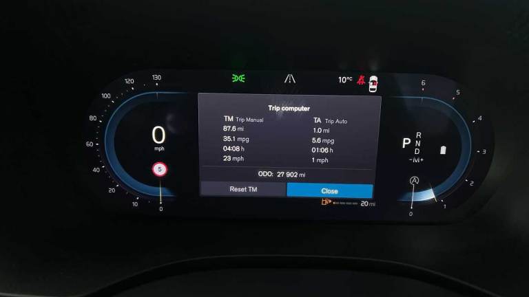 2022 Volvo XC60 2.0 B4D Plus Dark 5dr AWD Geartronic SUV Diesel Automatic