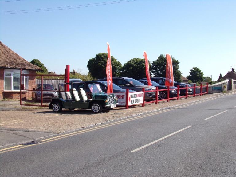 2021 Porsche Taycan BASE Saloon Electric Automatic