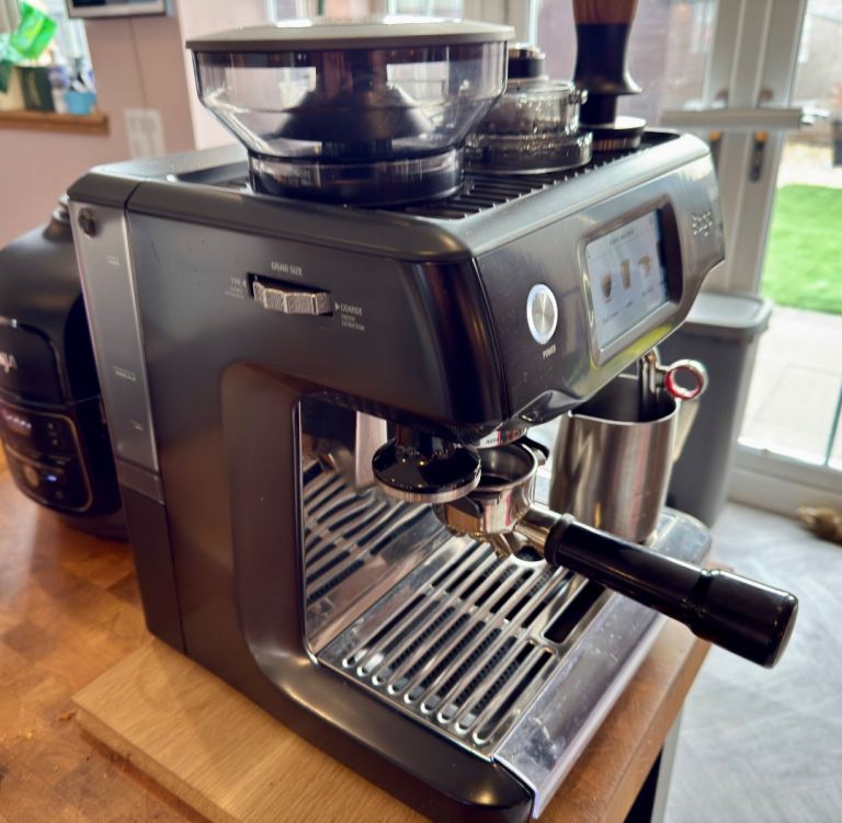 Sage Barista Touch SES880BST Coffee Machine