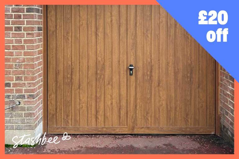 Garage to rent in London (W14) | Stashbee