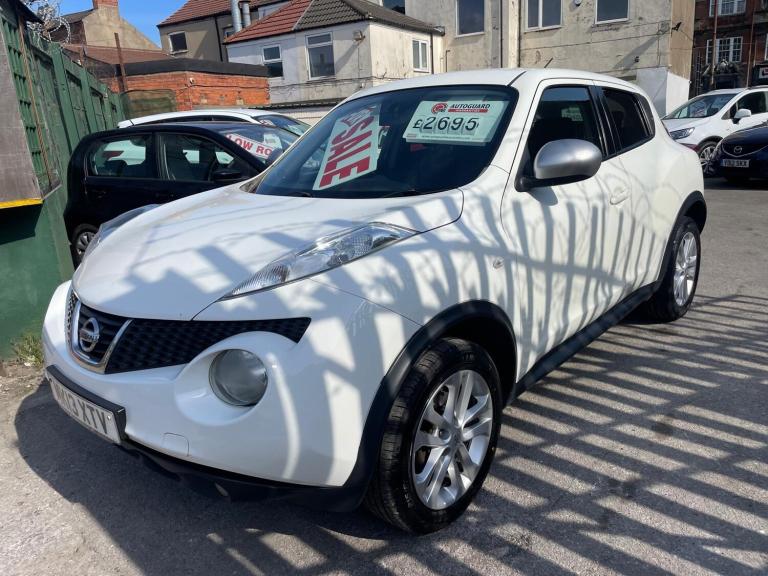 2013 Nissan Juke 1.6 Acenta 5dr [Premium Pack] [Start Stop] HATCHBACK Petrol Manual