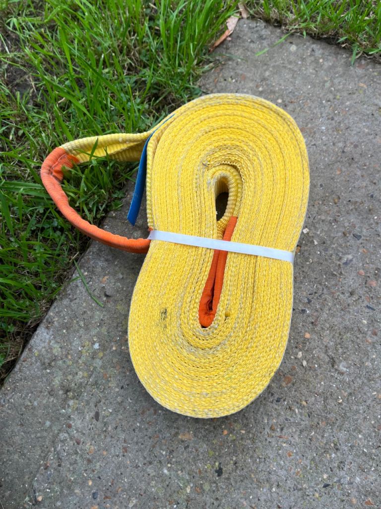Lifting sling 
