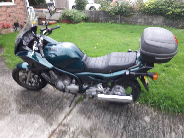 Yamaha, XJ, 2001, 900 (cc)