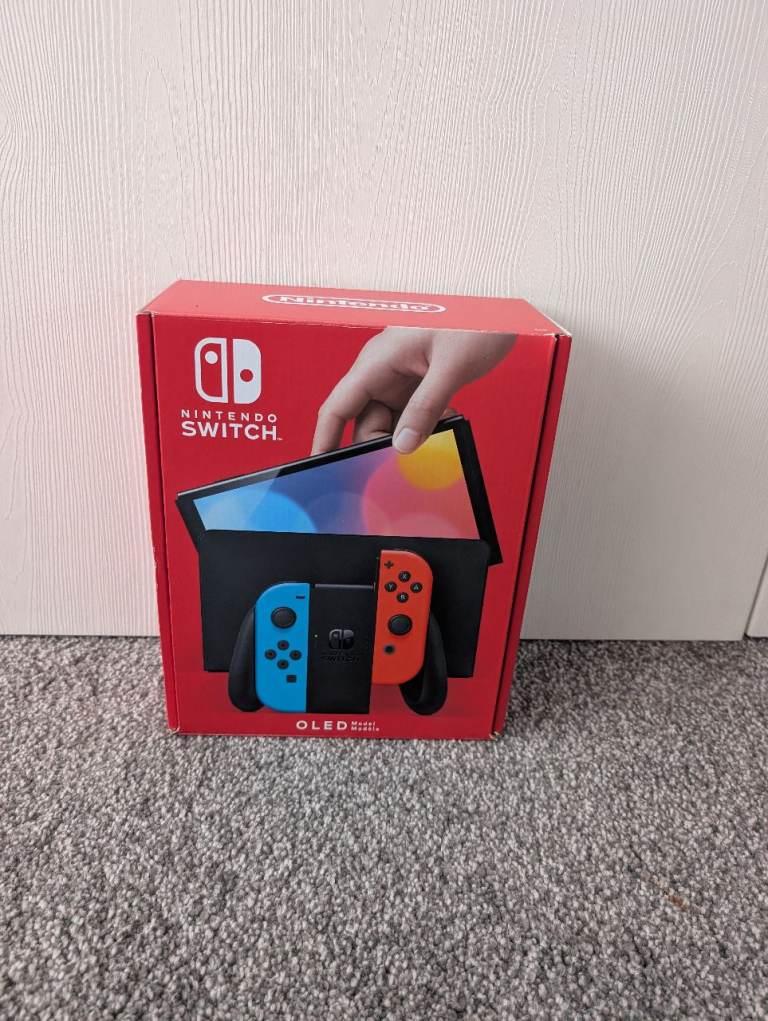 NINTENDO SWITCH OLED BOXED 