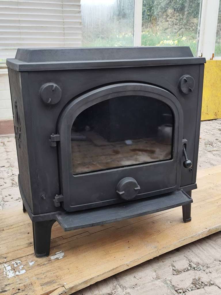 Morsø Dove Multi-Fuel Stove (10.5kW) – Refurbished, Excellent Condition