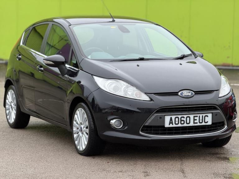 2010 Ford Fiesta 1.4 Titanium 5dr Auto HATCHBACK Petrol Automatic