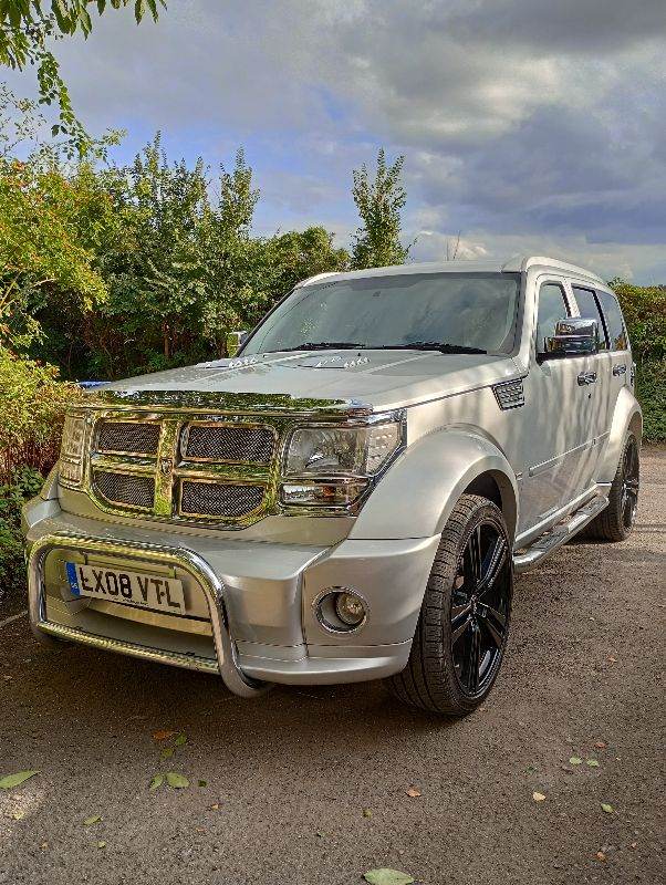 Dodge, NITRO, 2.8 CRD SXT Estate, Silver, 2008, 2777 (cc), 5 doors Automatic