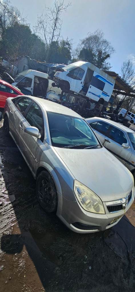 Vauxhall vectra 1.9 diesel breaking 