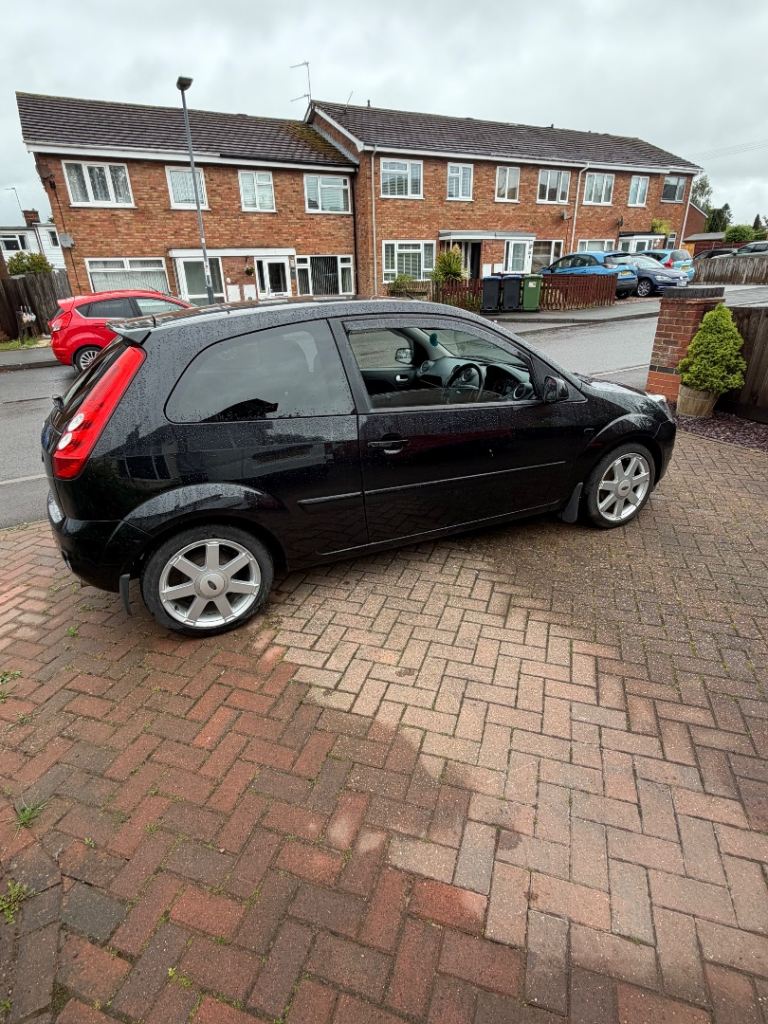 Ford, FIESTA, Hatchback, 2007, Manual, 1388 (cc), 3 doors