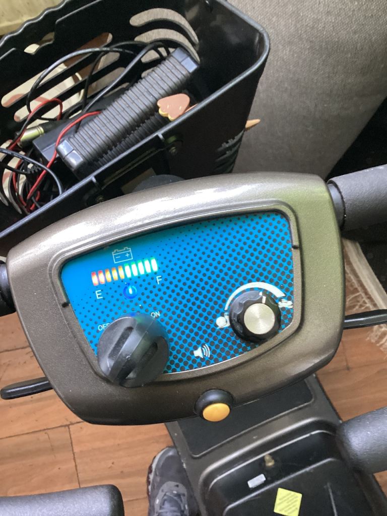 Mobility scooter