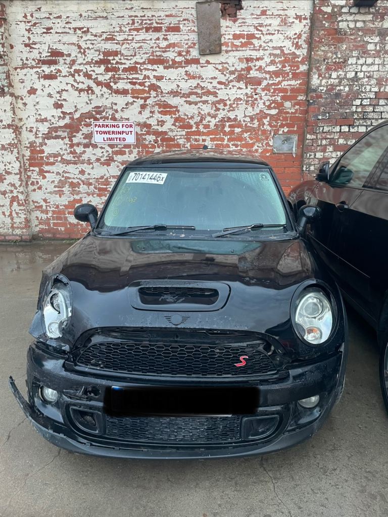 MINI COOPER S R56 R55 BREAKING HEADLIGHT WING BONNET DOOR MIRROR REAR BUMPER TAILGATE AIRBAG