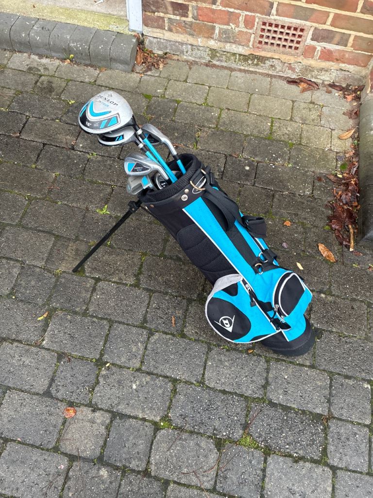 Junior golf set