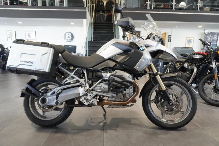 BMW R1200GS, 2009, Silver with just 23124miles Only £4995. 