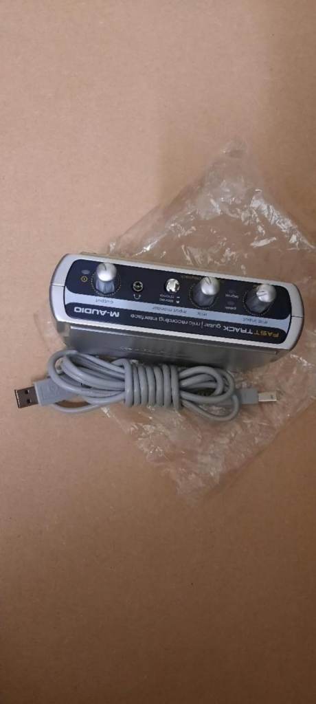 M-Audio Pro Tools Fast Track B-Stock USB MIDI Interface for Guitar and Mic