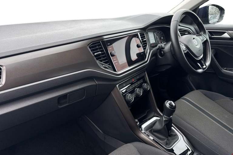 2019 Volkswagen T-Roc 1.6 TDI SE 5dr SUV Manual