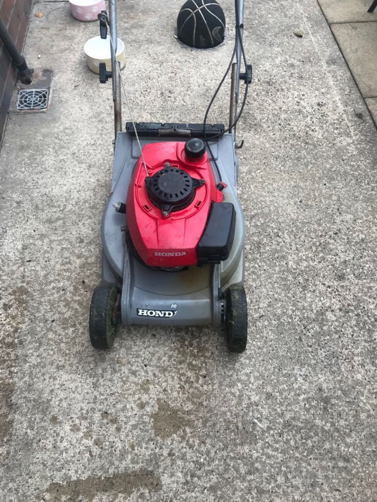 HONDA Petrol Lawnmower – Solid Runner for Your Garden | in Hull, East ...