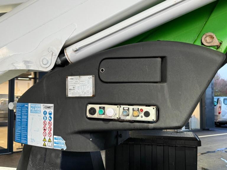 2018 Iveco Daily CHERRY PICKER 2.335S12 3500KG NO VAT! CHASSIS CAB Diesel Manual