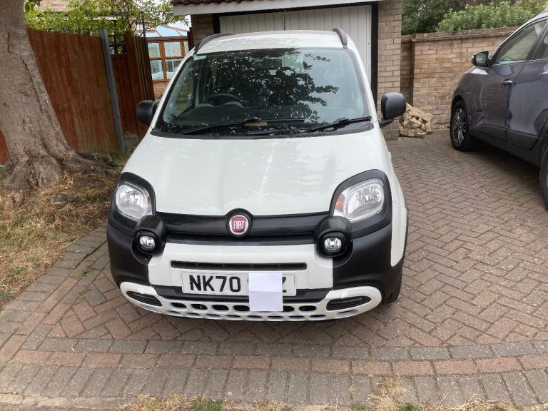 Fiat, PANDA,city cross hybrid Hatchback, 2020, Manual, 999 (cc), 5 doors