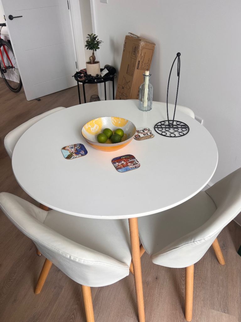 Habitat dining table and 4 chairs