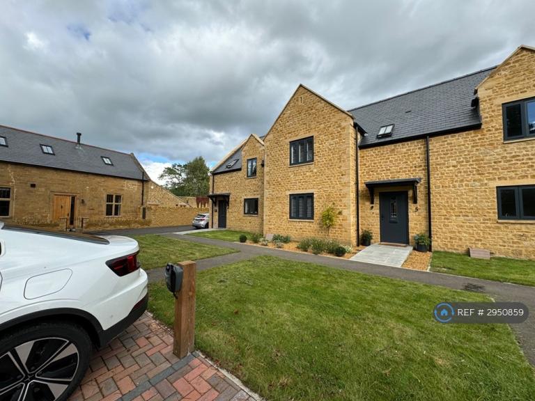 3 bedroom house in The Old Glove Factory - Manor Road, Martock, TA12 (3 bed) (#2950859)