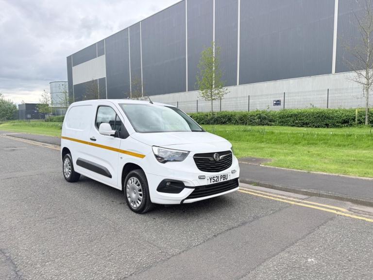 2021 Vauxhall Combo 2300 1.5 Turbo D 100ps H1 Sportive Van, 124K, CAMBELT DONE, 12 MONTH MOT PANE...