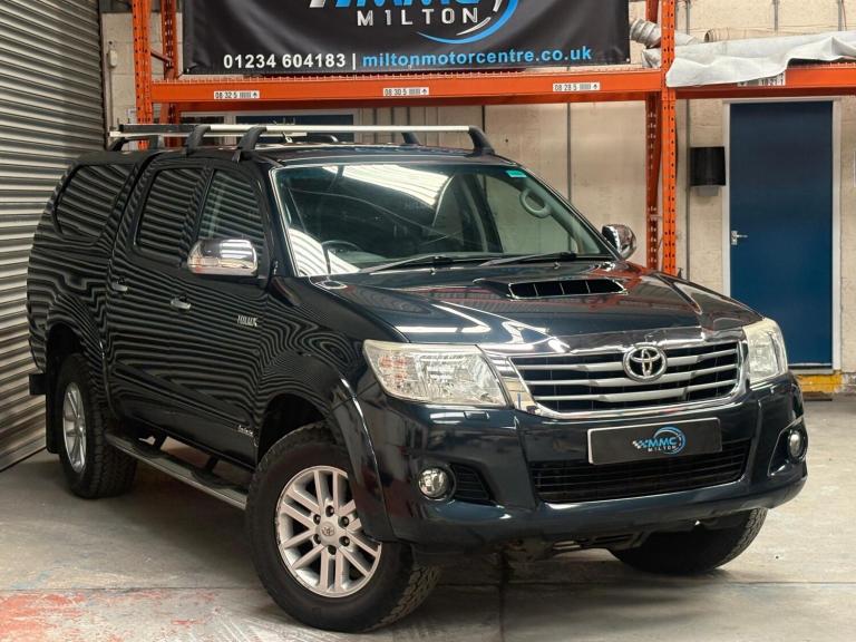 2014 Toyota Hilux Invincible D/Cab Pick Up 3.0 D-4D 4WD 171 Auto PICK UP DIESEL Automatic