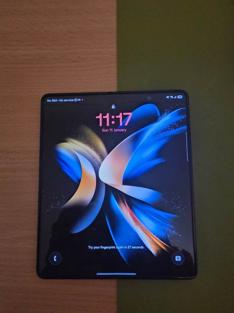 Galaxy Fold 4 with original box