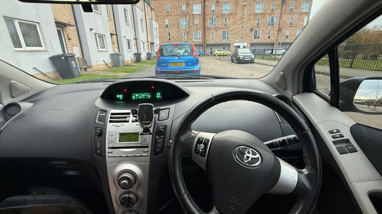 Toyota, YARIS, Hatchback, 2008, Semi-Auto, 1296 (cc), 5 doors