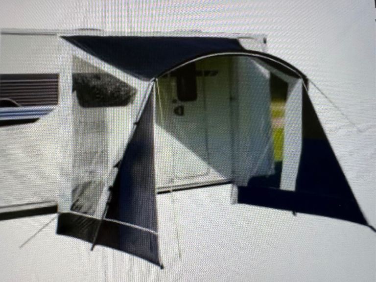 Swift SunnCanp Canopy