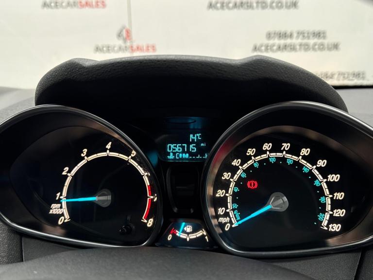 2015 Ford Fiesta 1.0 EcoBoost 140 Zetec S Red 3dr HATCHBACK PETROL Manual