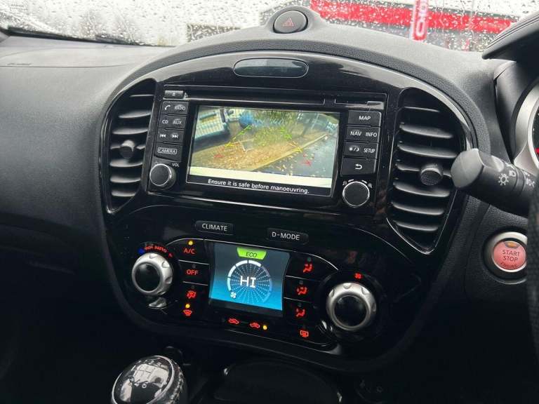2017 Nissan Juke 1.2 DIG-T N-Connecta SUV 5dr Petrol Manual Euro 6 (s/s) (115 ps) SUV PETROL Manual