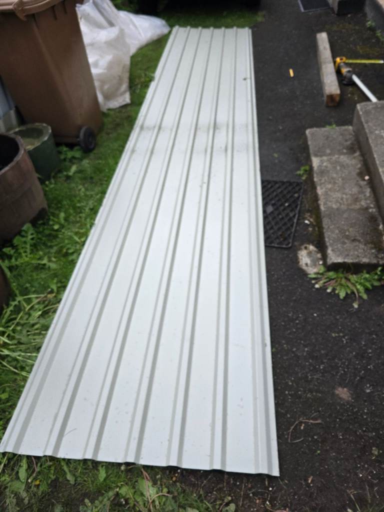5m x 1m roofing sheet
