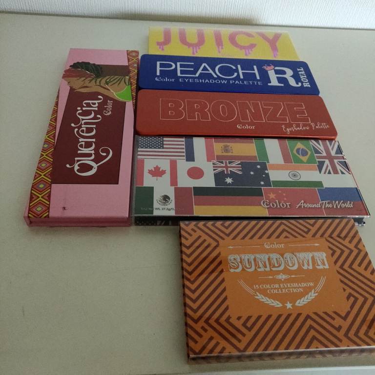 Color Make bundle eyeshadow palettes