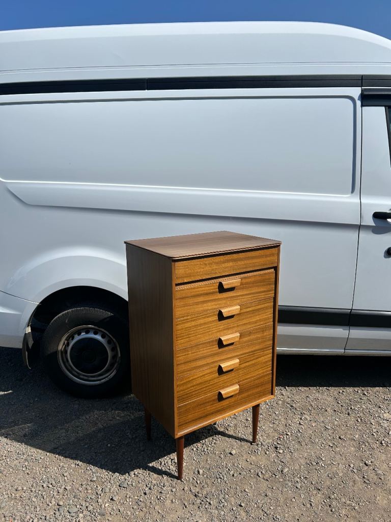 Vintage Mid-Century Wood Chest of Drawers, Good Condition