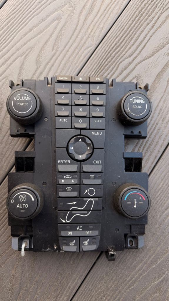 Volvo S40 V50 Mk2 8697155 Volvo S40 V50 Heater Air Con Radio Control Panel