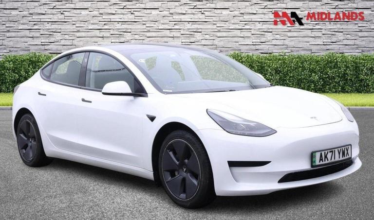 TESLA MODEL 3 Standard Range Plus Auto RWD 4dr 2021